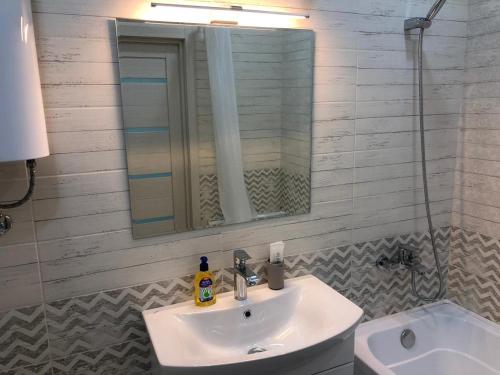 Apartment Seventh Sky - Amber - image 8