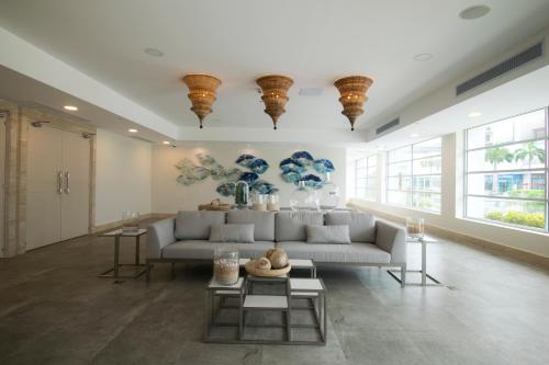 قاعة للمآدب, Oro Verde Manta in مانتا