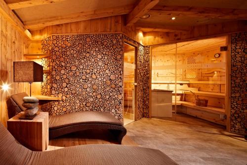 Hotel Berghof Crystal Spa & Sports - image 5