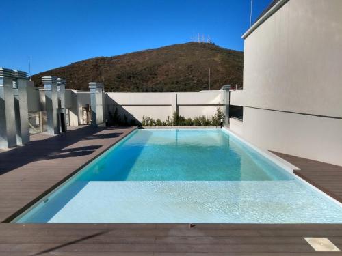 Studio Apartment image 10