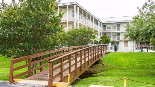 Studio 6-San Antonio TX - Lackland AFB - image 2