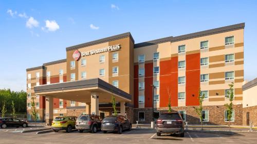 Best Western Plus Hinton Inn & Suites - Hotel - Hinton