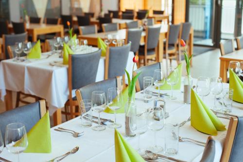 KSV Hotel Wien – Vienna, NY