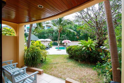 ทัศนียภาพ, กะรน ซี แซนด์ รีสอร์ต (Karon Sea Sands Resort) in กะรน