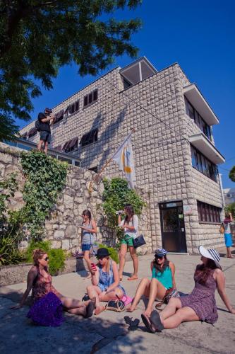 Entrance, HI Youth Hostel Dubrovnik in Dubrovnik