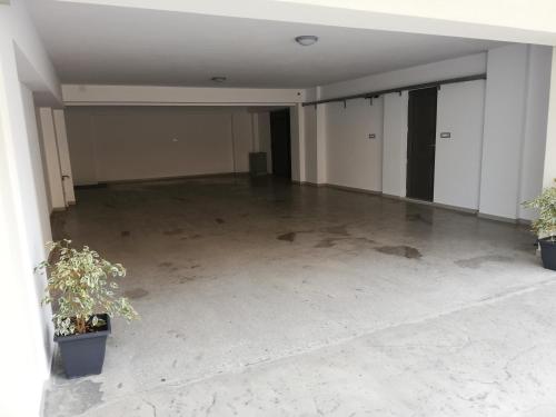 Jasmine, Maleme (Foto 4)