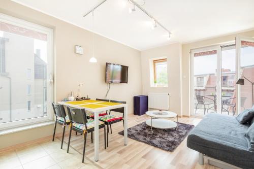 Apartamenty Feniks by Renters