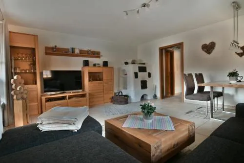 Ferienwohnungen Alpentraum - Sommerwiese in Oberstdorf, Deutschland