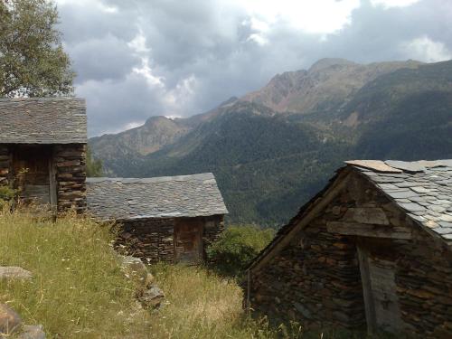 Apartaments Vall Ferrera - image 12