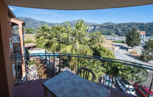 Terraza/balcón, Appart Hotel Lou Castelet in Carros