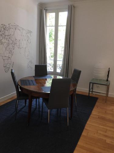 Attrezzature e servizi, Nice Grand appartement face jardin in Mantega