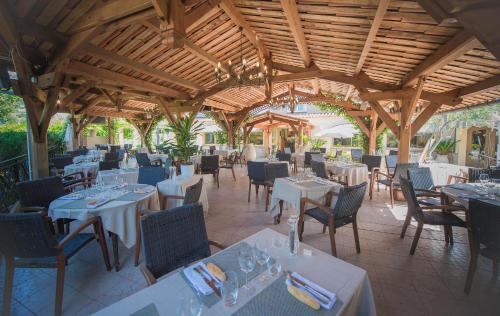 Restaurante, Appart Hotel Lou Castelet in Carros
