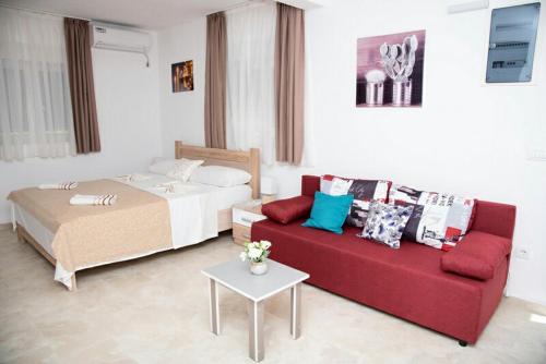Apartments Nino Skadar lake in Virpazar
