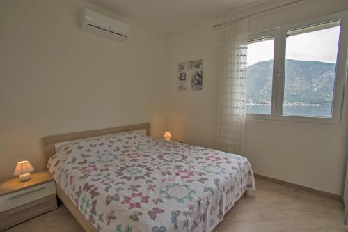 Apartment Rugino with Amazing view - Near beach-2br