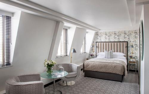 215939815 The Marylebone Hotel