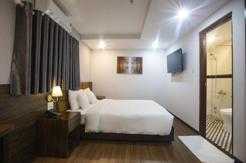 LEE HOTEL – Ho Chi Minh City