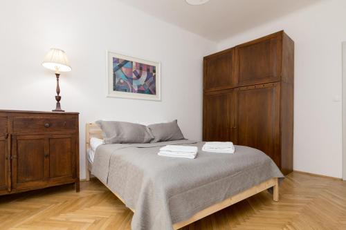 Powiśle Superior Apartment by BookingHost, Varšava
