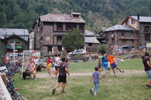 Apartaments Vall Ferrera - image 2