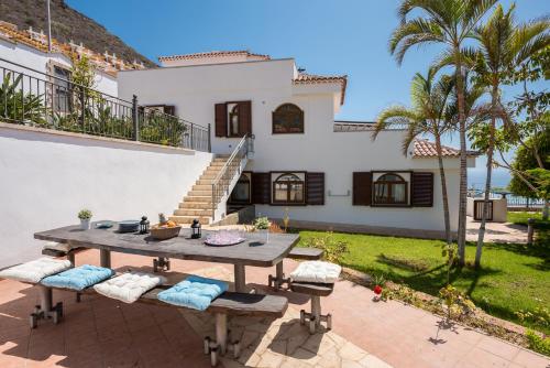 1 VILLA Conde prívate pool,sea view & BBQ!