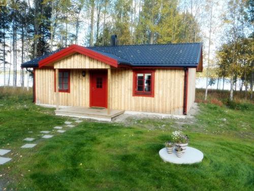 2 bedrooms, 5 beds