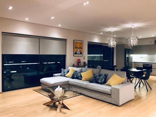Luxury & Stylish Family Apartment