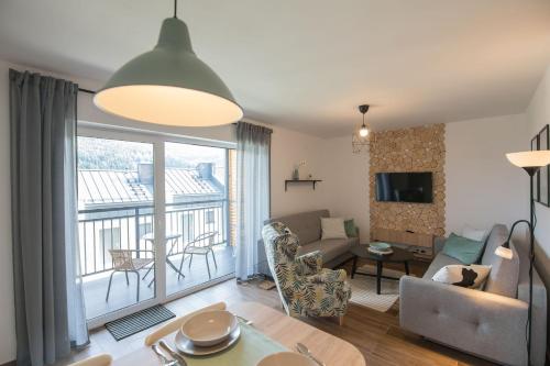 One-Bedroom Apartment - Słoneczna Góra 8 image 3
