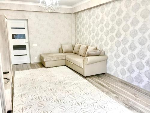 Center Apartment on Albisoara Street, Chişinău