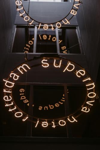 Supernova Hotel - image 3
