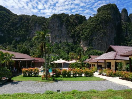 Ao Nang Beach