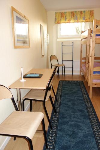 Economy Quadruple Room with Shared Bathroom