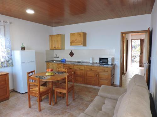 廚房, Apartamento Montebreña (Apartamento Montebrena) in 佈雷尼亞瓦哈