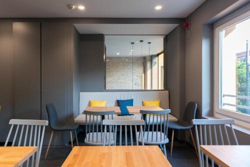 Nest Style Valencia - main image