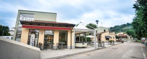 Albavillage Hotel Wellness & Camping - 레스토랑