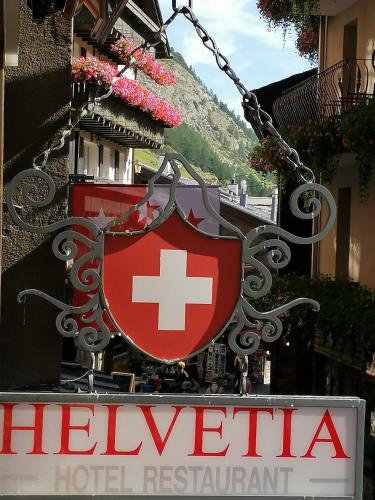 Petit Helvetia Budget Hotel in Zermatt, Schweiz