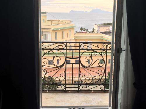 Specchio di Parthenope B&B - image 8