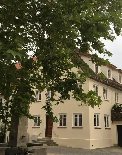 Gästehaus an der Frauenkirche zentral mit Parkplatz in Günzburg, Deutschland