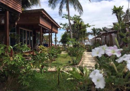 Mook Montra Resort Sea Front - 전망