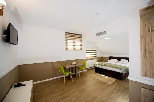 Hotel Mariko Inn - image 3