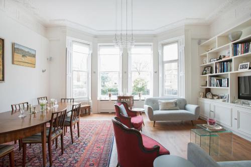 Courtfield Road II by onefinestay - image 6