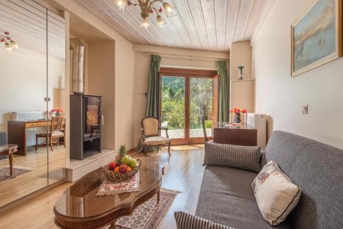 ViP Chalet 4 Seasons Room Type - Junior Chalet "Athina 2"