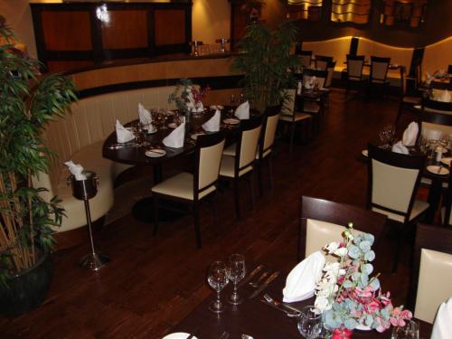 Ard Ri House Hotel - image 3