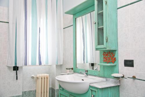 Bluemarine Apartment