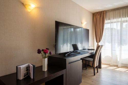 Hotel Parliament - image 14