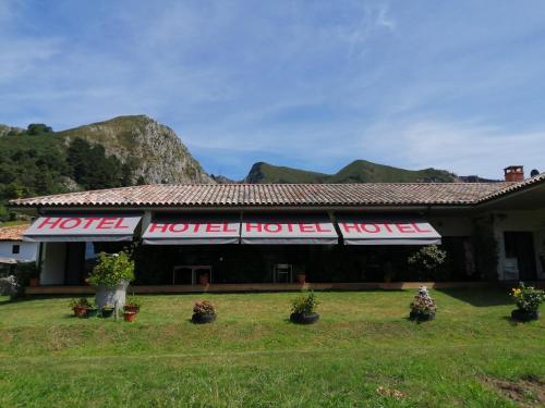 Hotel Los Jardines de Lallosa