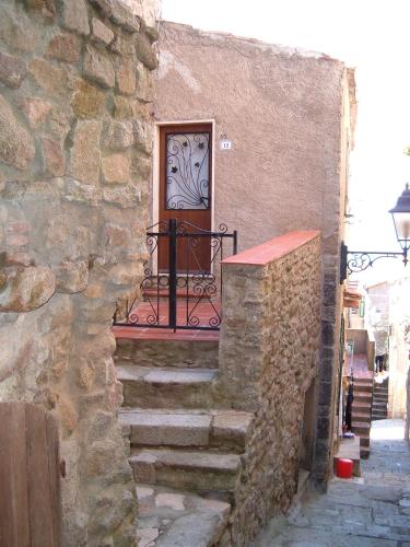 Bejárat, Casa al Castello in Giglio Island