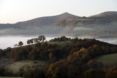 Hotel Restaurant Du PONT D'ABENSE in Montory