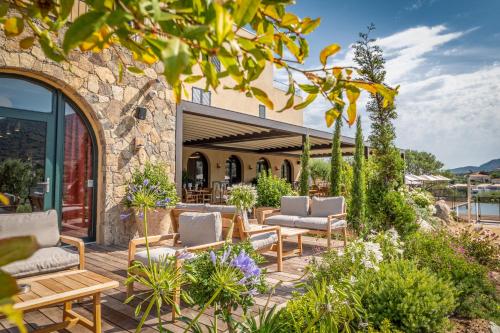 บริการและสิ่งอำนวยความสะดวก, Hôtel Restaurant Villa Joséphine (Hotel Restaurant Villa Josephine) in คาลวี