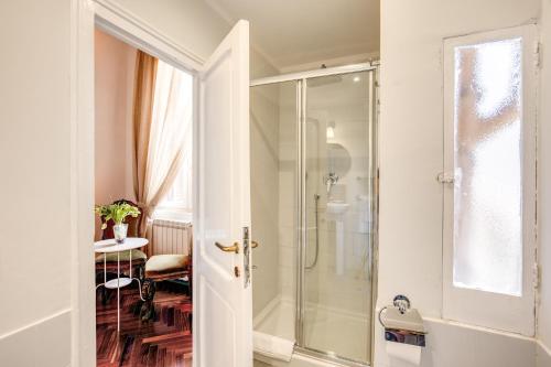 Tree Charme - main image