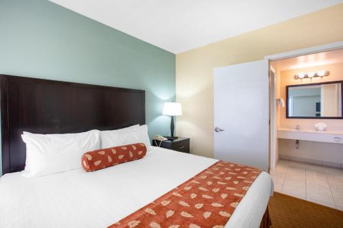 Staysky Suites I-Drive Orlando