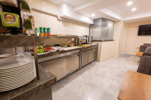 Villa Sweet Hotel - image 13